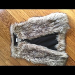 GAP faux fur vest
